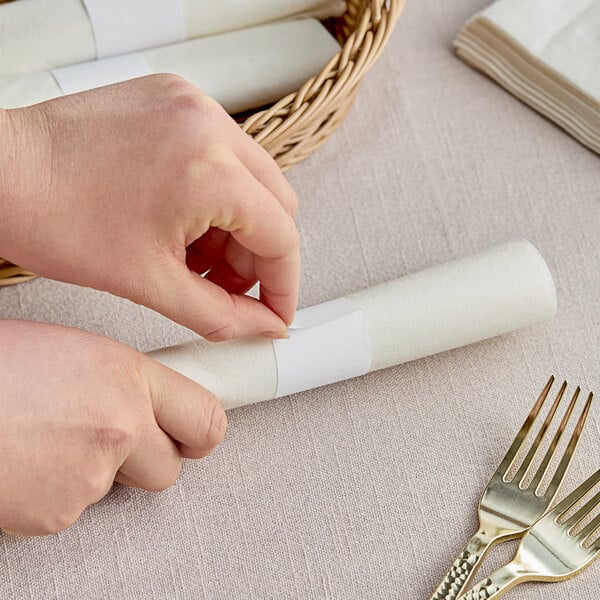 WHITE NAPKIN RING 1 1/2" x 4"